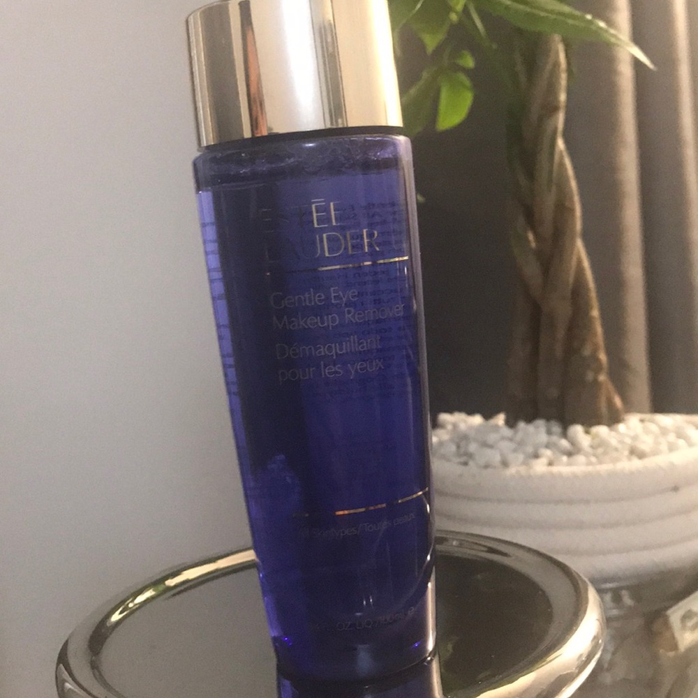 Estée Lauder gentle eye makeup remover